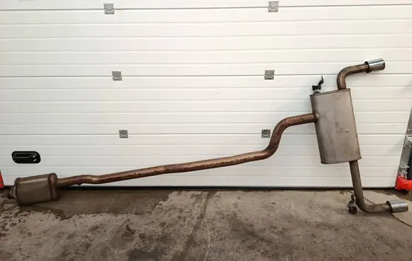 BMW 2 F46 Muffler/silencer 8587909 8474382