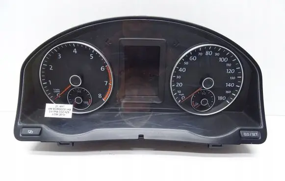 Volkswagen Scirocco Speedometer (instrument cluster) 1K8920972