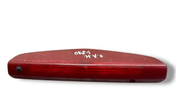 Opel Astra H Third/center stoplight 316627975