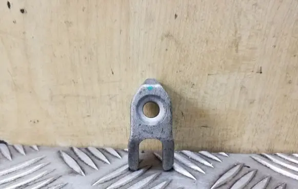 Opel Antara Fuel Injector clamp holder