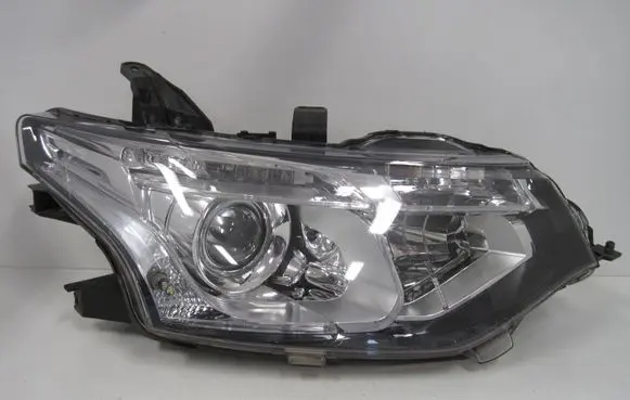 Mitsubishi Outlander Headlight/headlamp 4B45X8301C2