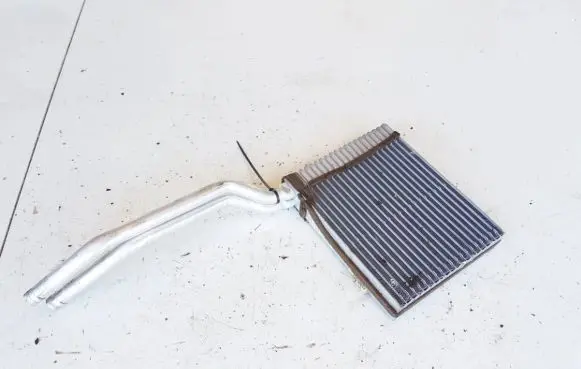 Ford C-MAX I Heater blower radiator vp3m5h18476ea