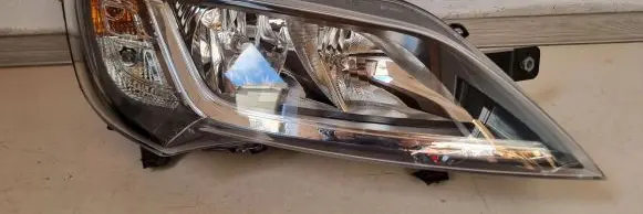 Peugeot Boxer Headlight/headlamp 1394420080 13B0T3