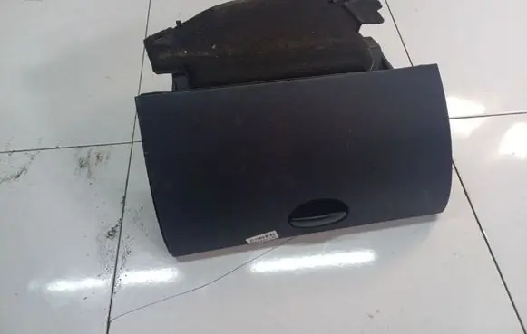Peugeot 1007 Glove box 9649867577