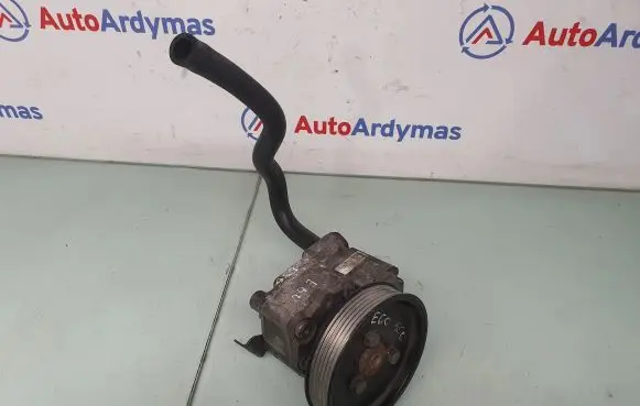 BMW 5 E60 E61 Power steering pump 6780848 32416780848