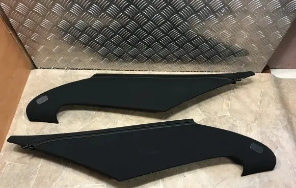 Other sill/pillar trim element