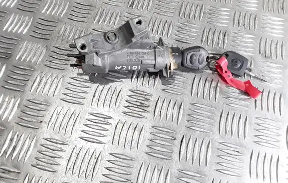 Seat Ibiza III (6L) Ignition lock 4B0905851C