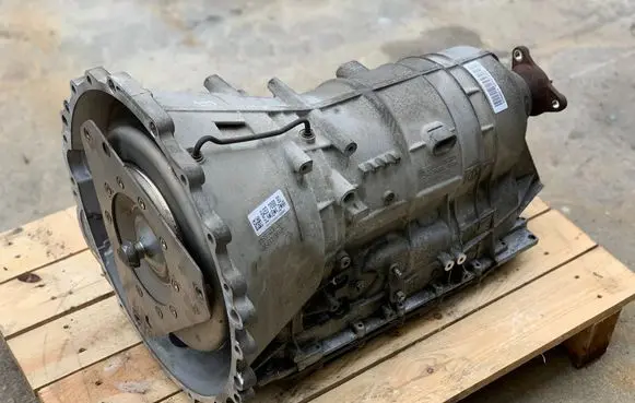 Jaguar XJ X350 Automatic gearbox 6W837000BD 1068401373
