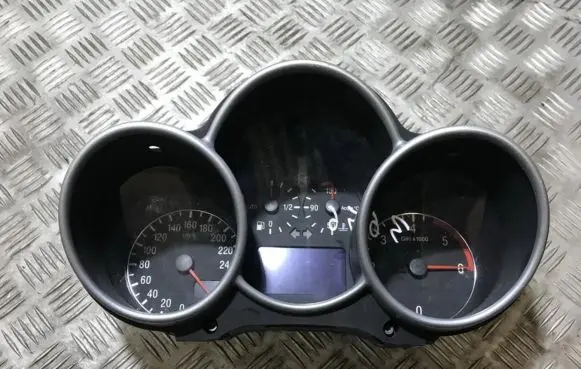 Alfa Romeo 147 Speedometer (instrument cluster) 735290181 110008953007
