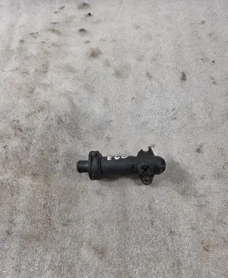 BMW 5 E60 E61 EGR thermostat 7787870 1425