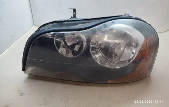 Volvo XC90 Headlight/headlamp 31290888