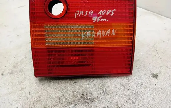Volkswagen PASSAT B4 Tailgate rear/tail lights 3A9945108A 394122