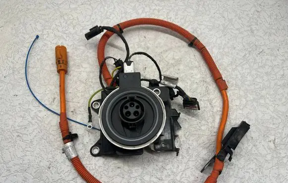 BMW 3 F30 F35 F31 Electric car charge socket 7409973 63177409973 9391259