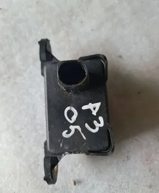 Audi A3 S3 8P ABS pump bracket 1K0907655C BA75G2348T 10170103223