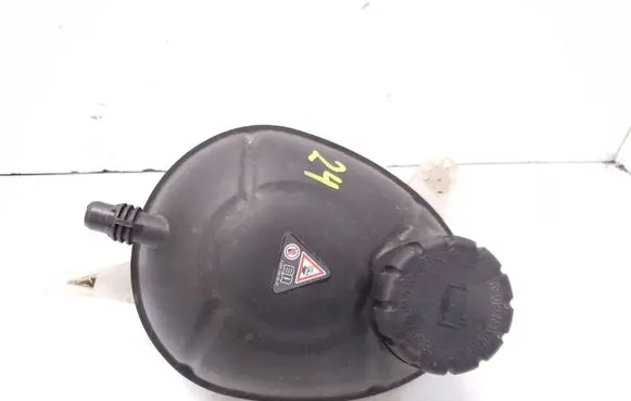 Mercedes-Benz C W205 Coolant expansion tank/reservoir A2055000049