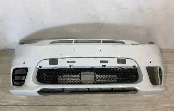 Jeep Grand Cherokee Front bumper