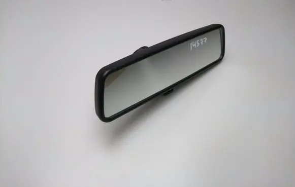 Rear view mirror (interior)