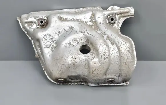 Honda CR-V Heat shield in engine bay 