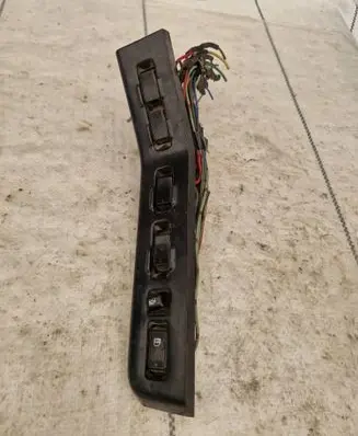 Nissan Patrol Y60 Electric window control switch