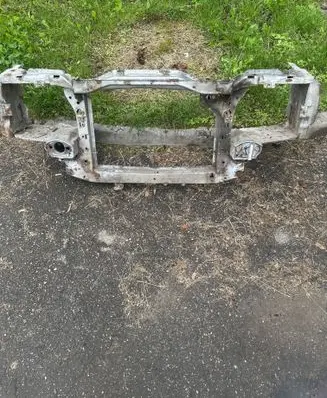 BMW 3 E30 Radiator support slam panel bracket 