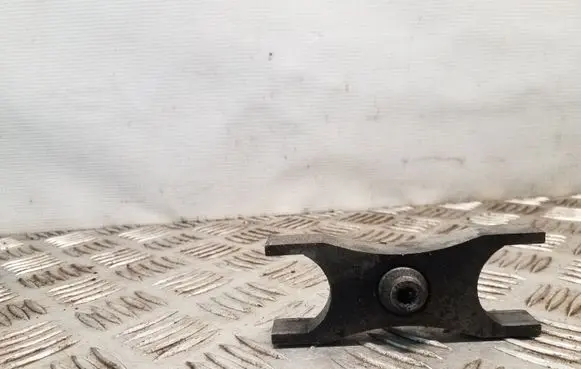 Audi Q5 SQ5 Fuel Injector clamp holder