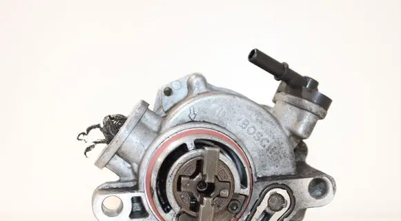 Peugeot 508 RXH Vacuum pump 9684786780