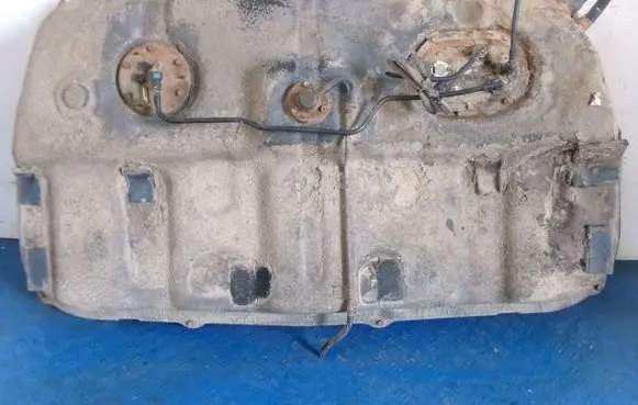 Hyundai Santa Fe Fuel tank 