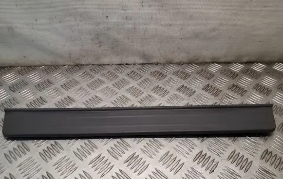 Hyundai Tucson JM Front sill trim cover 858832E000