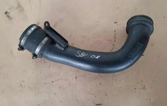 Volvo S80 Intercooler hose/pipe 30741667