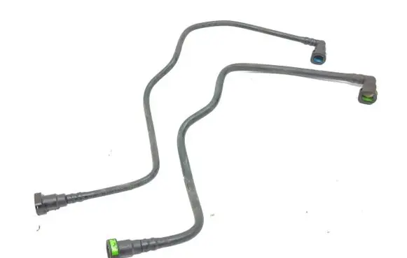 Mercedes-Benz GLK (X204) Fuel line/pipe/hose 