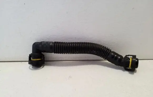 Breather/breather pipe/hose