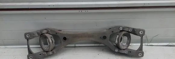 Audi Q7 4L Rear subframe 