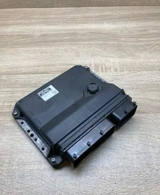 Toyota Prius (XW30) Engine control unit/module ECU 8966147280 2753007393