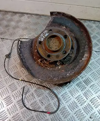 Volvo V70 Rear wheel bearing hub 9200623