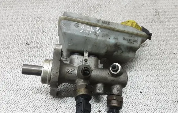 Volkswagen Sharan Master brake cylinder 7M3611303
