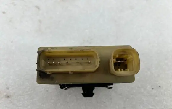 Citroen C5 Glow plug pre-heat relay 9652021180 BCP2004 018010951