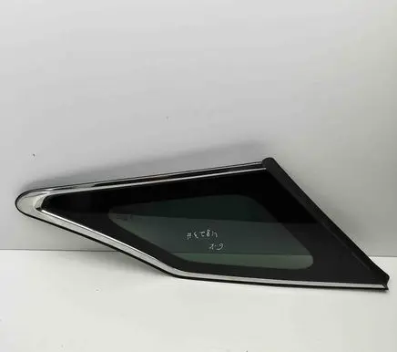 Hyundai i40 Rear side window 43R000392