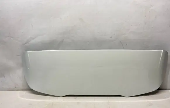 Tailgate/trunk spoiler