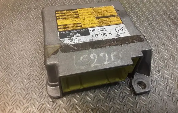 Lexus IS 220D-250-350 Airbag control unit/module 8917053110