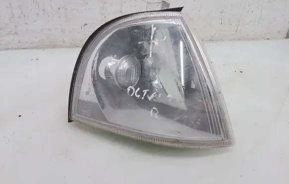 Skoda Octavia Mk1 (1U) Front indicator light