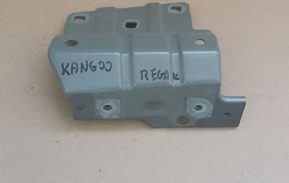 Renault Kangoo III Fender mounting bracket 641352285R