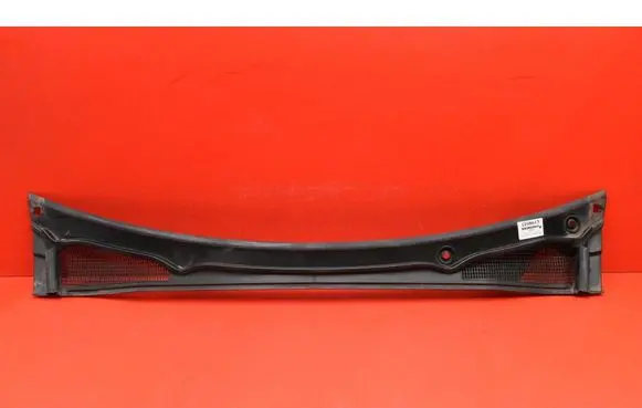 Renault Clio I Wiper trim 668115228R