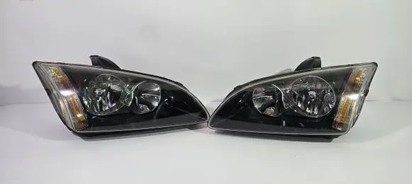 Ford Focus Headlights/headlamps set 2134762349