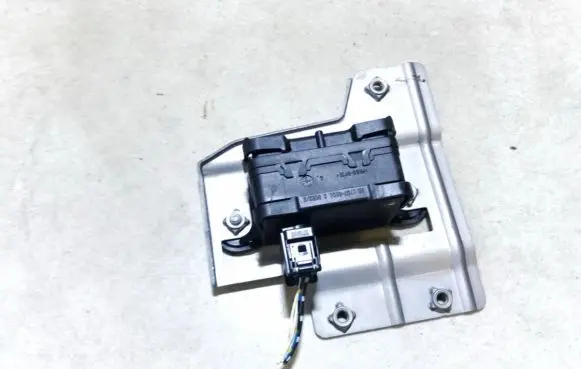 BMW 1 E81 E87 ESP acceleration yaw rate sensor 676276907 10170103253