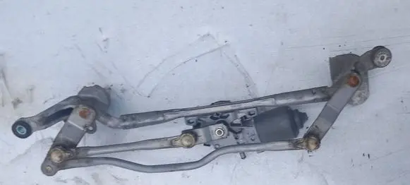 Mazda 5 Front wiper linkage and motor 1593000600
