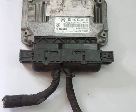 Volkswagen Eos Engine control unit/module 03C906022AM 0261S04397 MED17520