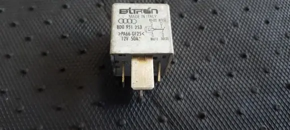 Audi A6 S6 C6 4F Other relay 8D0951253 370