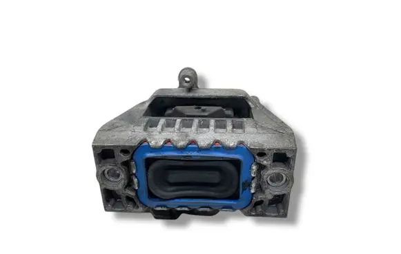 Volkswagen Golf V Engine mount bracket 3618372 1K0199262BA