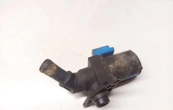 Peugeot 307 Coolant heater control valve 9640937380
