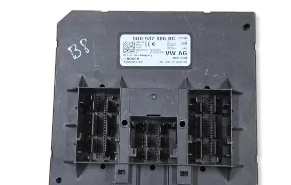 Volkswagen PASSAT B8 Comfort/convenience module 5Q0937086BC F005V01782 DA0114220613